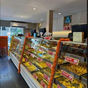 Aaryan Sweets and Restaurants Dwarka Mor outlet (4)